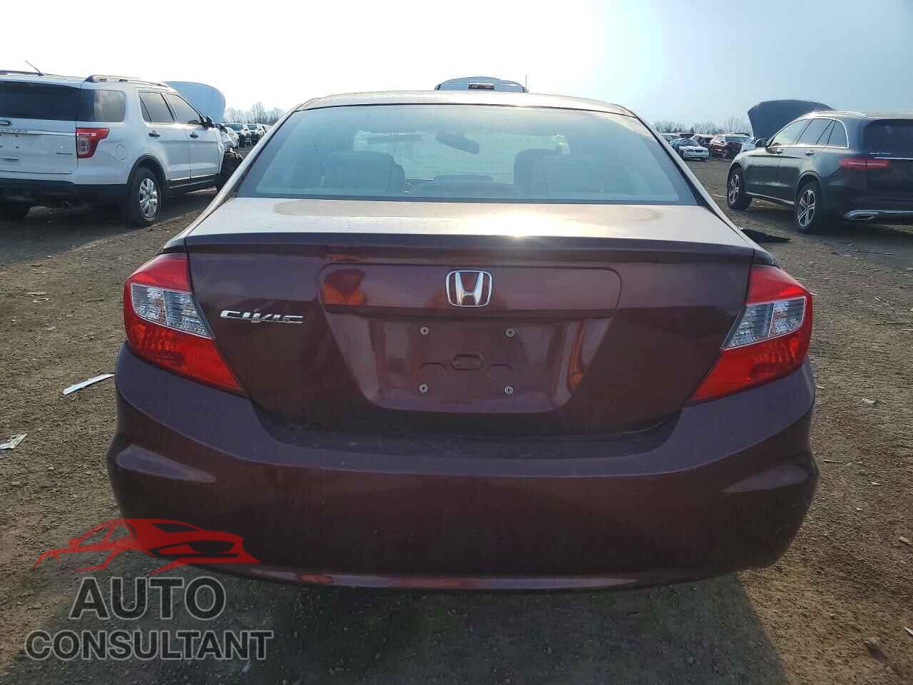 HONDA CIVIC 2012 - JHMFB2F55CS003552