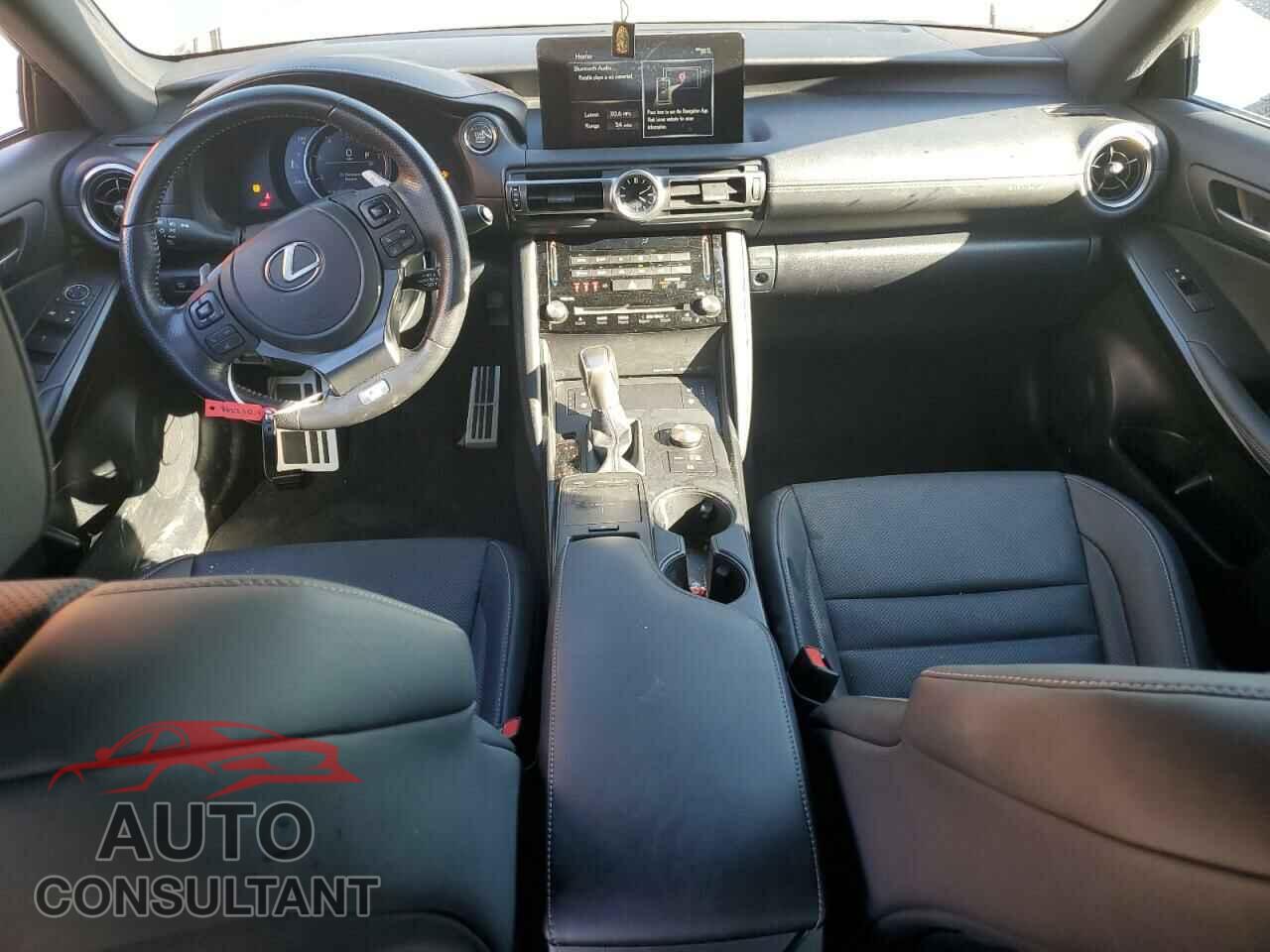LEXUS IS 2022 - JTHGZ1B2XN5052298