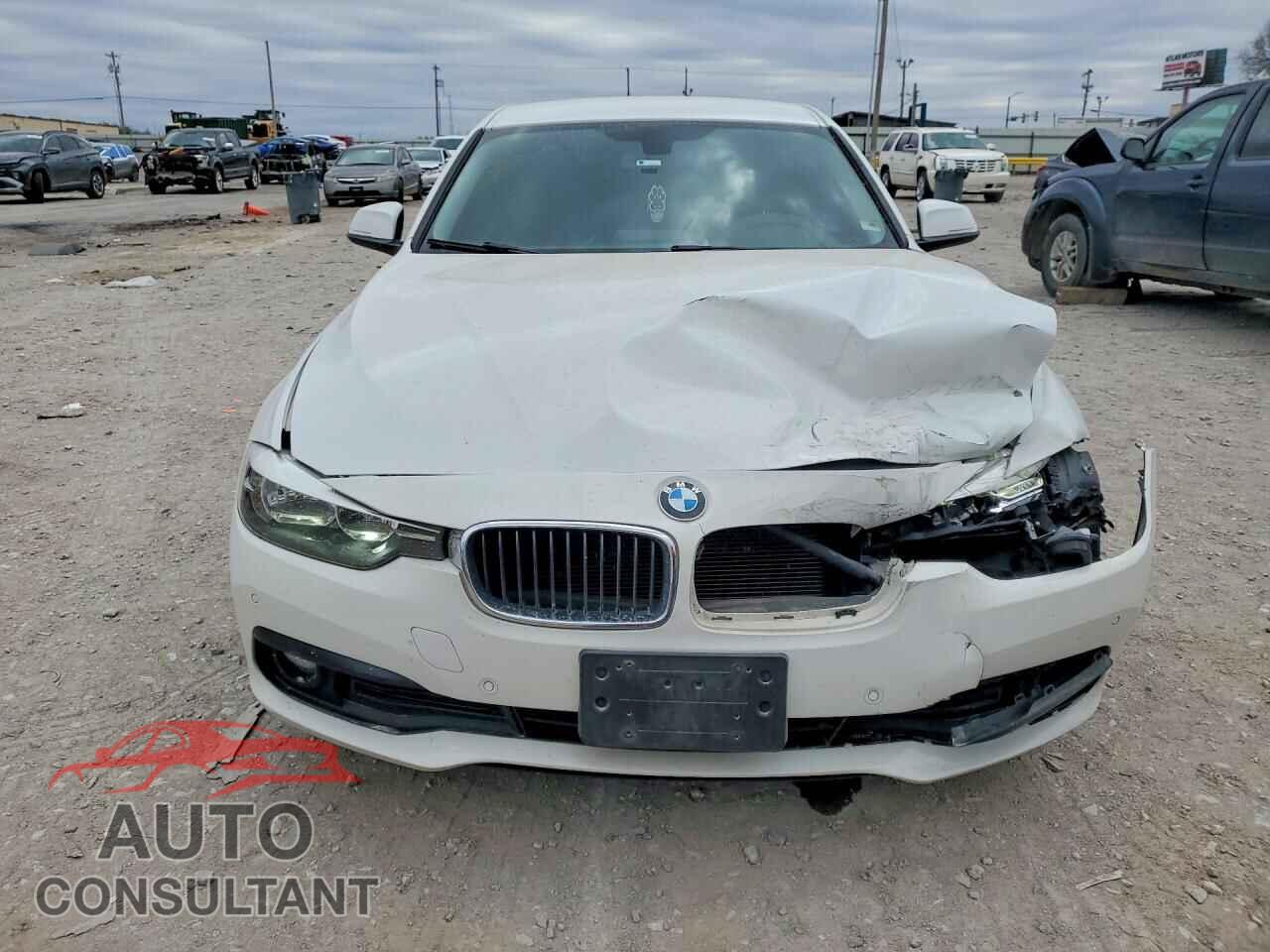 BMW 3 SERIES 2016 - WBA8E1G53GNT99573