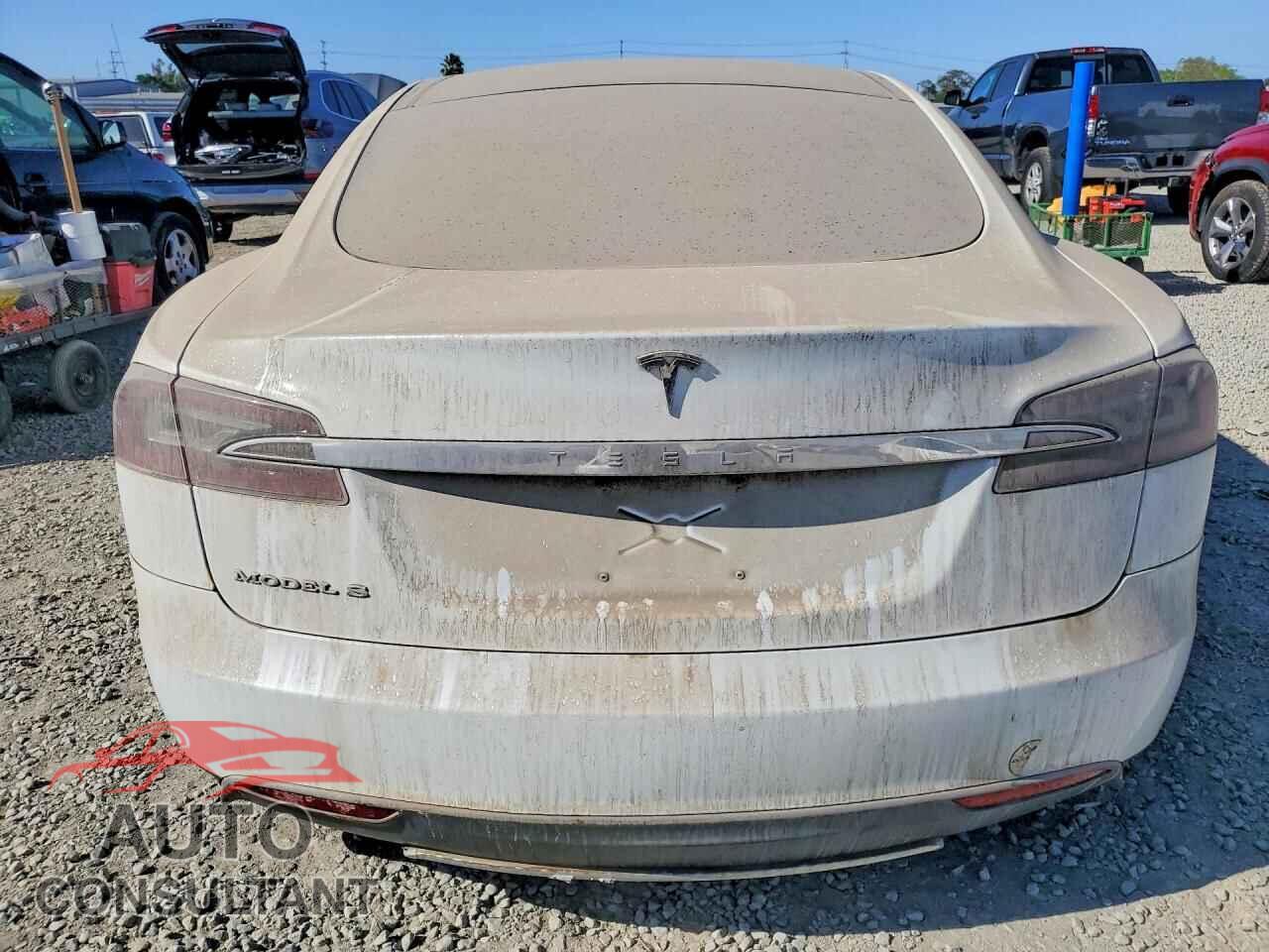 TESLA MODEL S 2013 - 5YJSA1AG9DFP04809