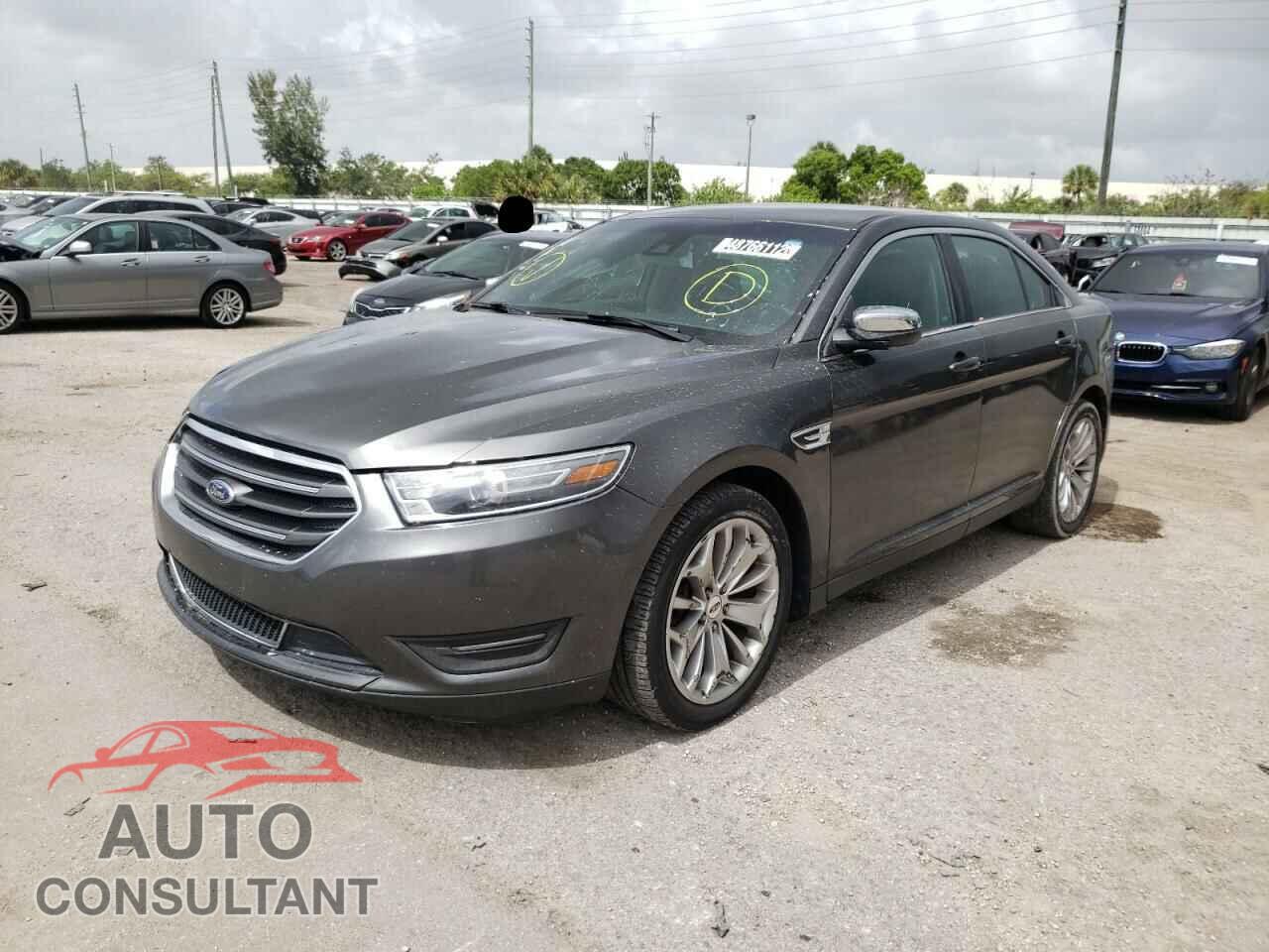 FORD TAURUS 2017 - 1FAHP2F82HG115117