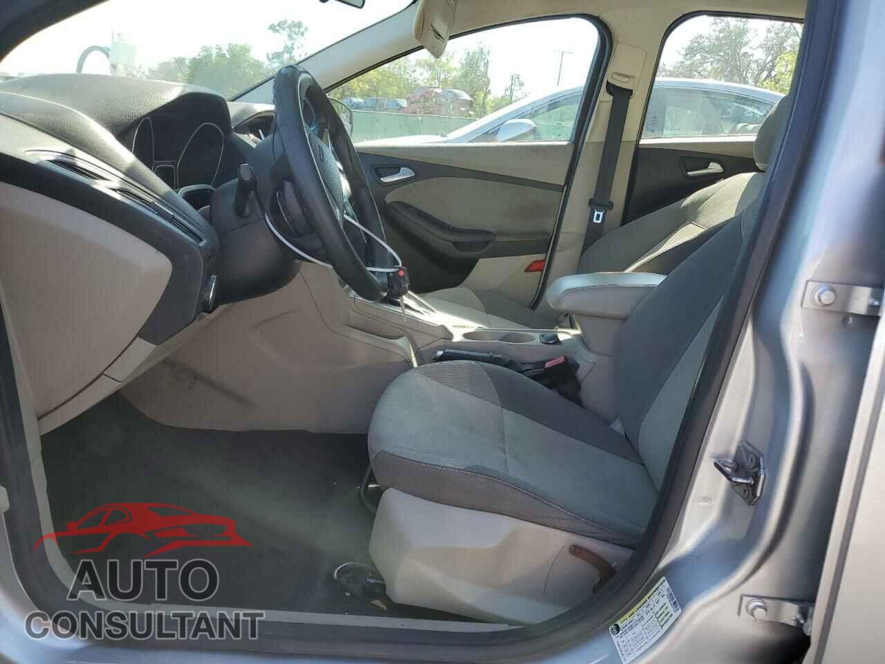 FORD FOCUS 2013 - 1FADP3K22DL254297