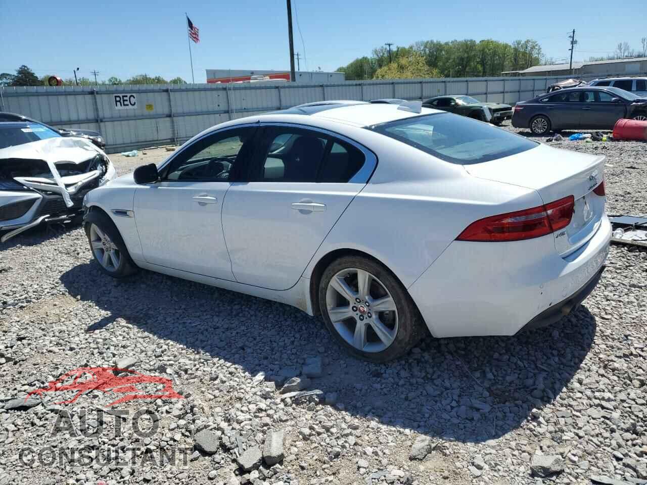 JAGUAR XE 2018 - SAJAD4FX2JCP32295