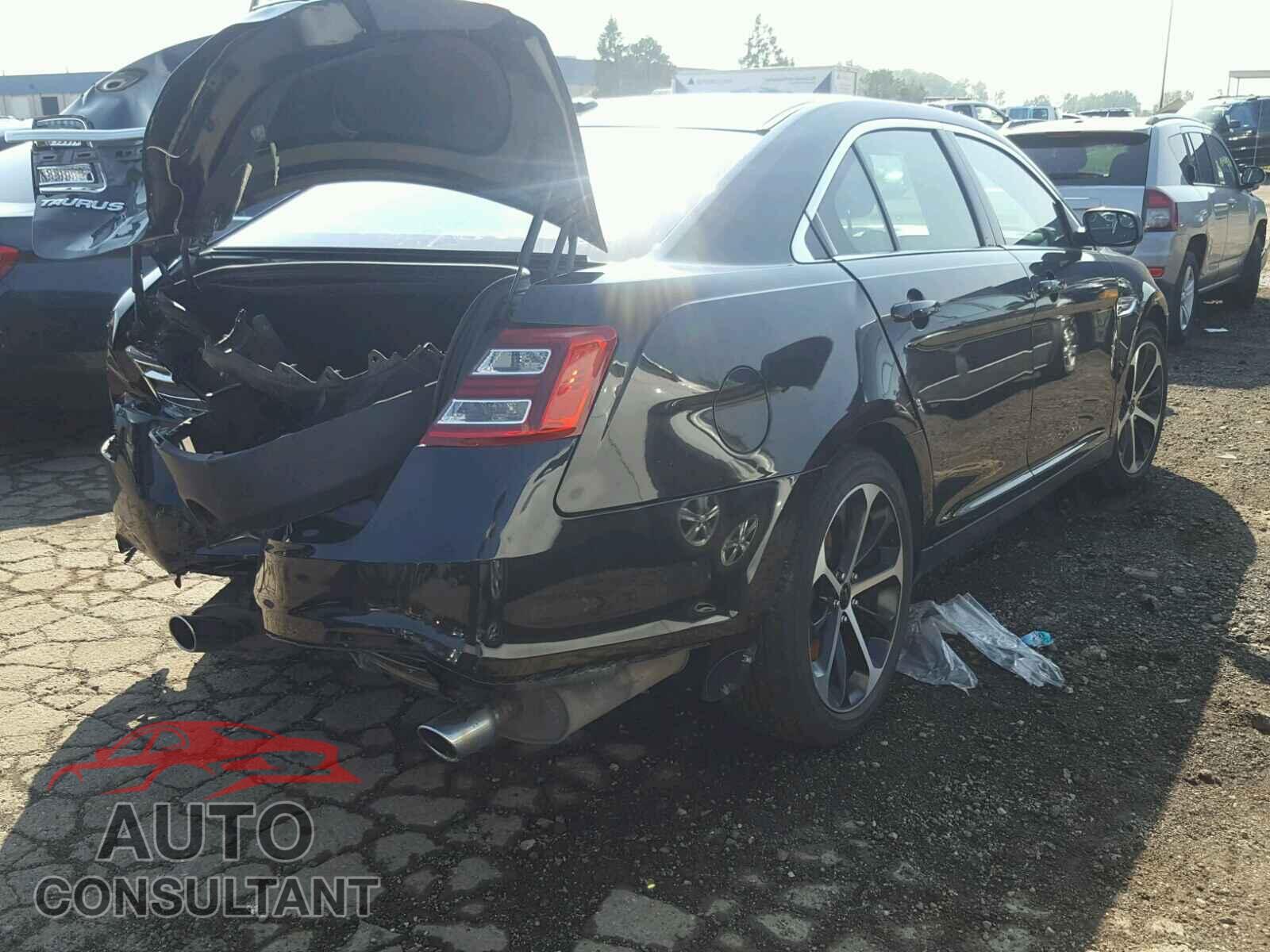 FORD TAURUS 2015 - 1FAHP2E88FG158908