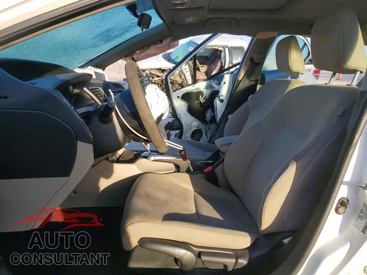 HONDA CIVIC 2013 - 19XFB2F8XDE280276