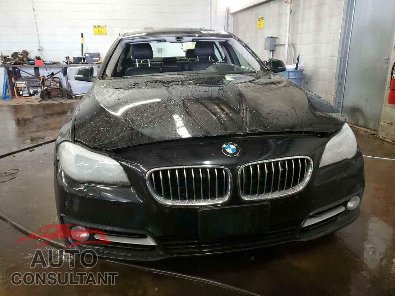 BMW 5 SERIES 2015 - WBA5B3C53FD547545