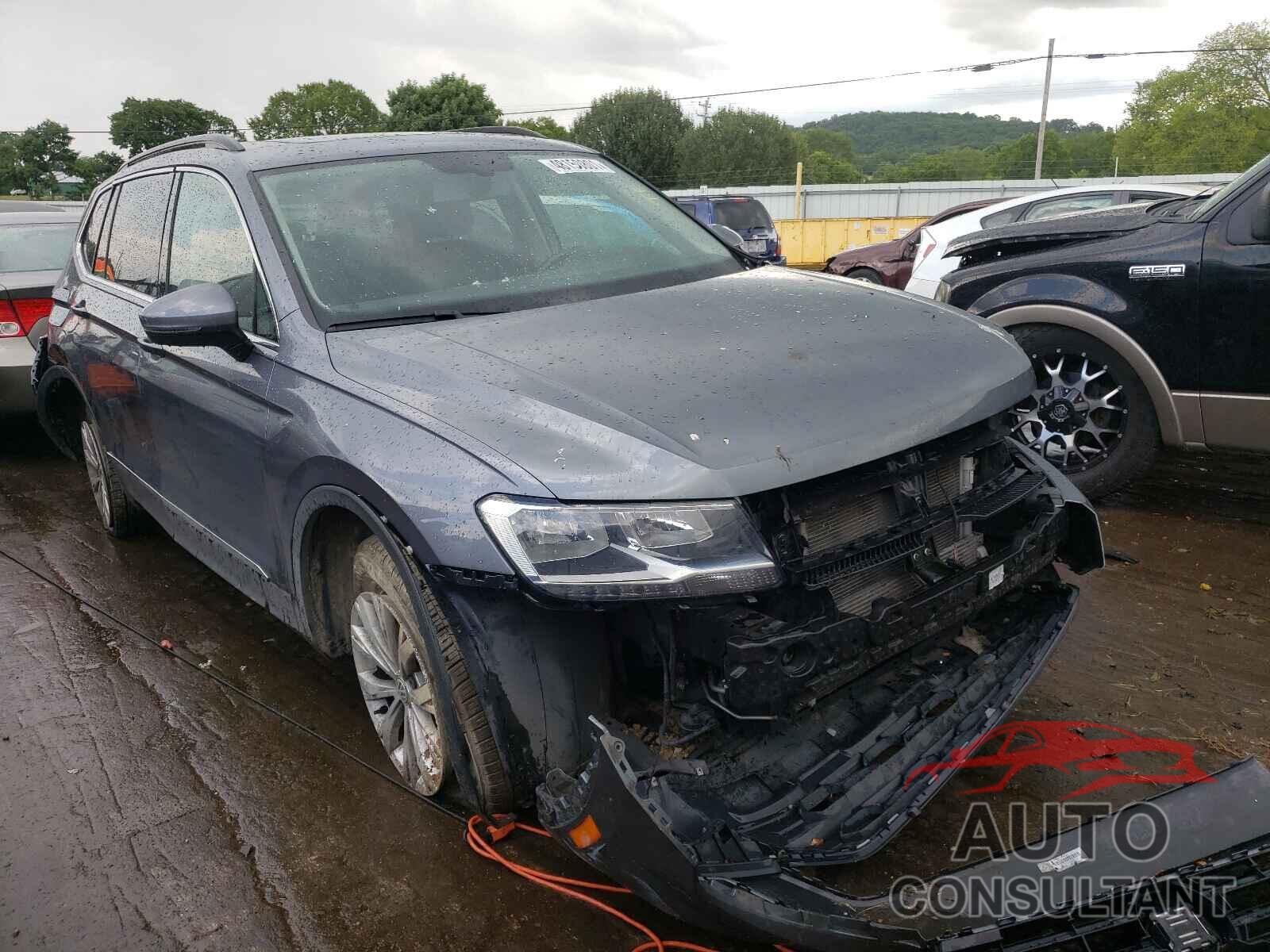 VOLKSWAGEN TIGUAN 2018 - 3VV2B7AXXJM056387