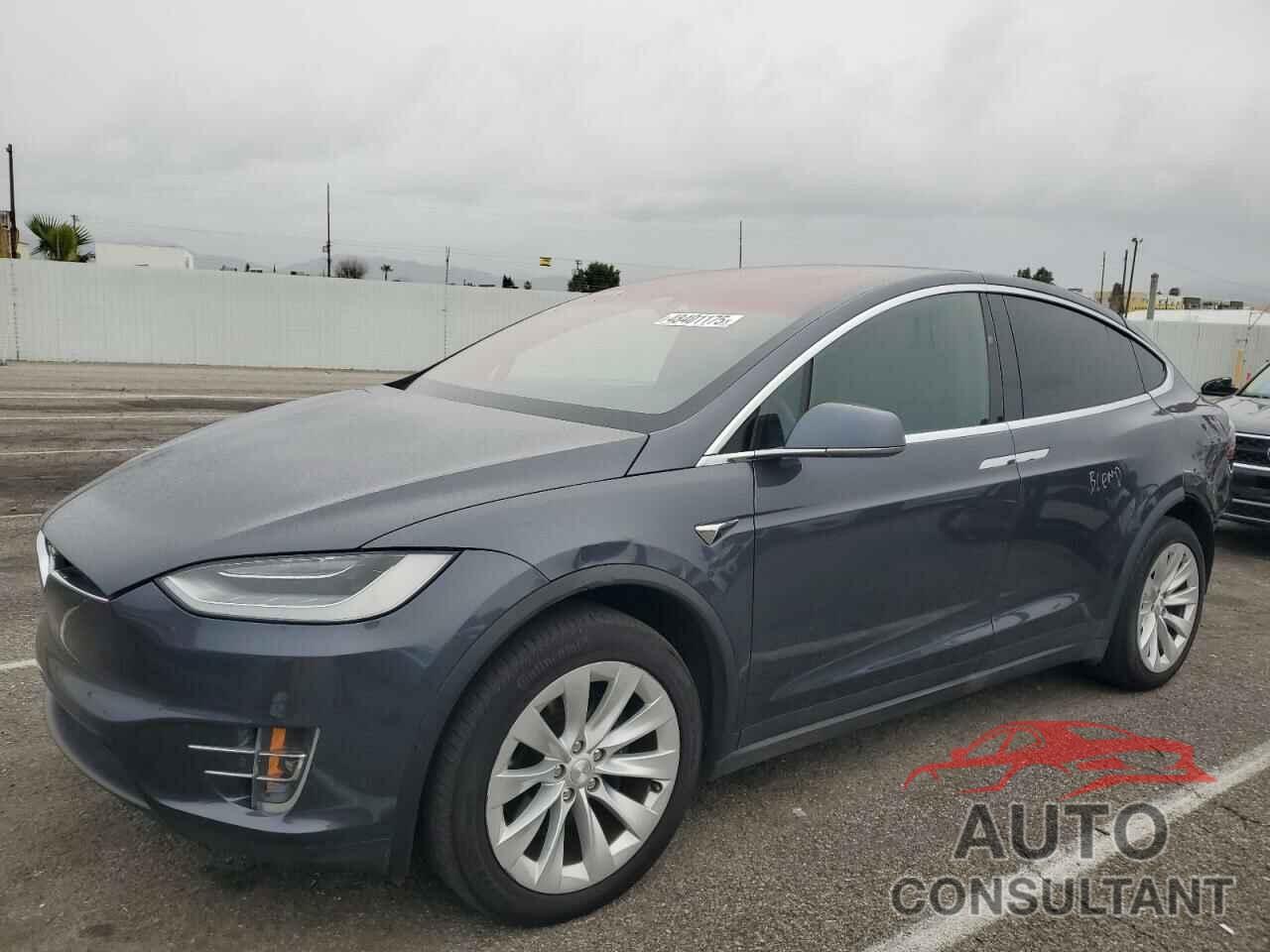 TESLA MODEL X 2020 - 5YJXCBE25LF305575