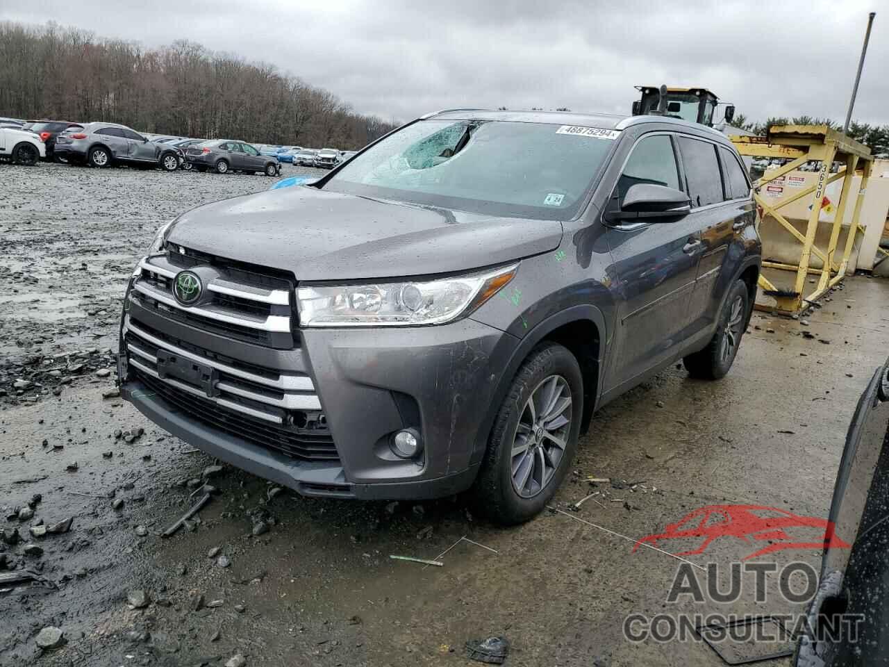 TOYOTA HIGHLANDER 2019 - 5TDJZRFH2KS958004