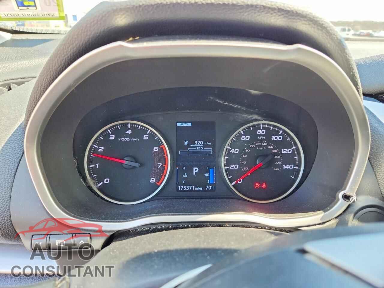 MITSUBISHI ECLIPSE 2018 - JA4AT3AA8JZ040435