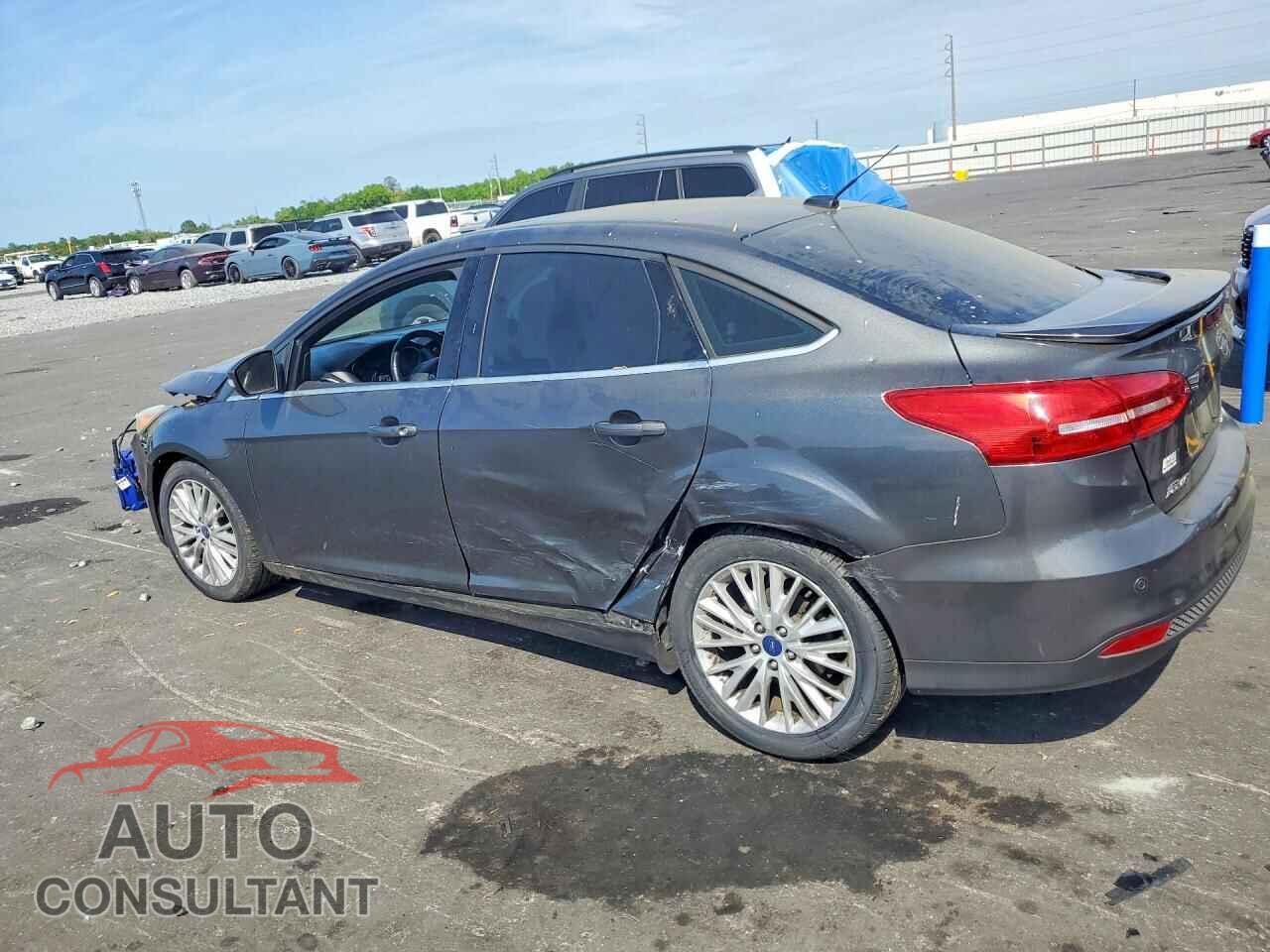 FORD FOCUS 2017 - 1FADP3J29HL281696