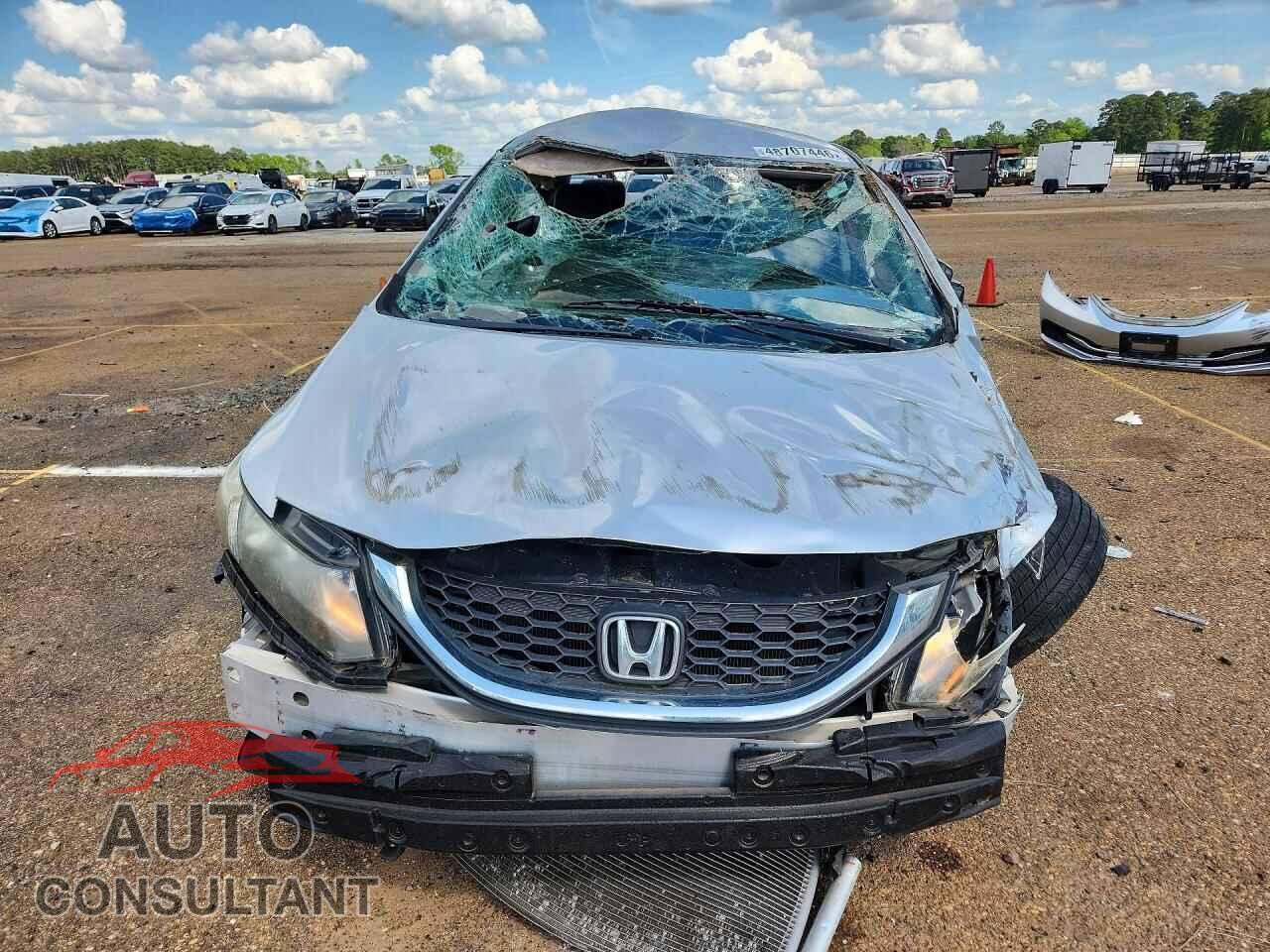 HONDA CIVIC 2013 - 2HGFB2F59DH505542