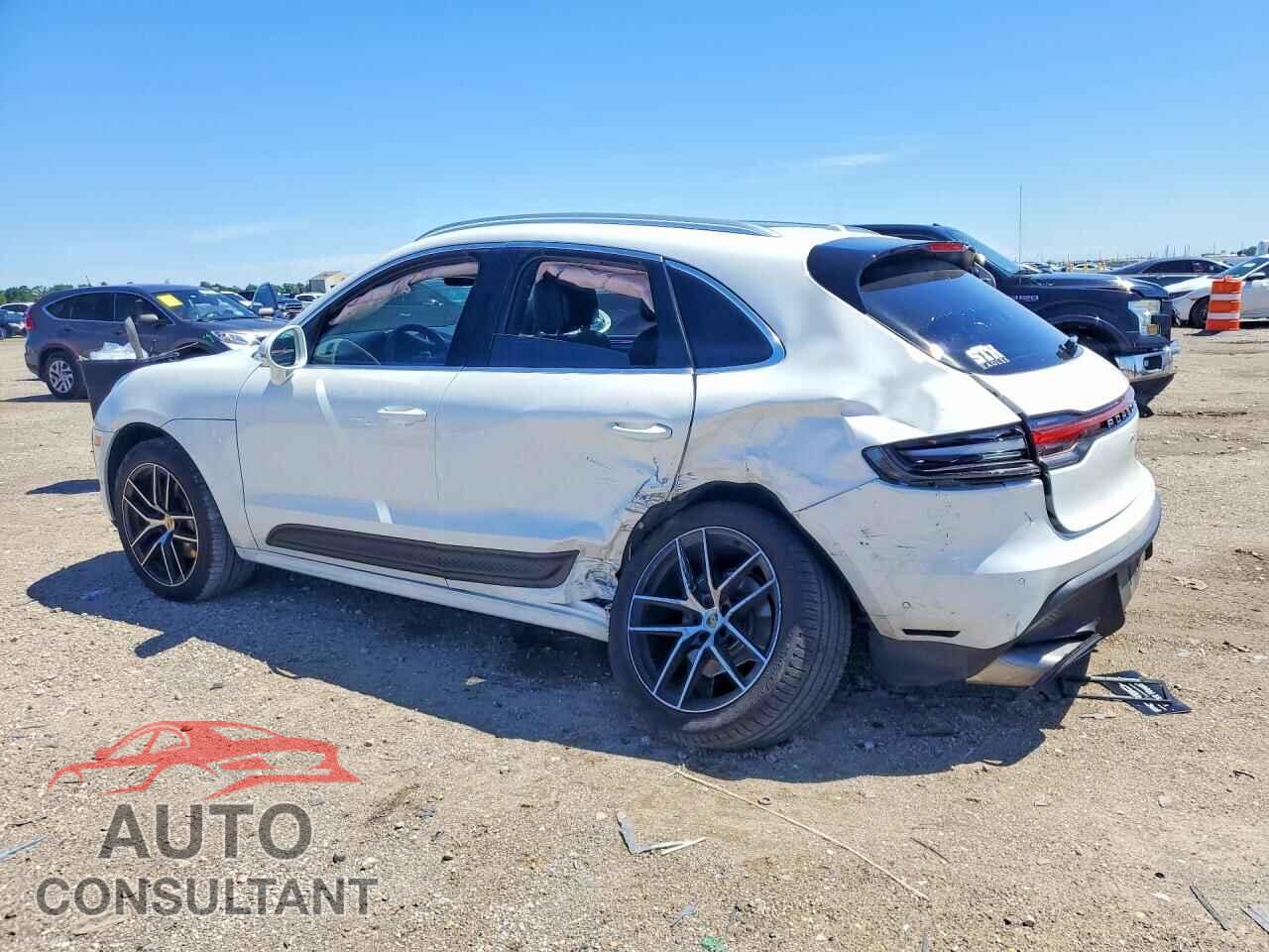 PORSCHE MACAN 2024 - WP1AA2A57RLB09038