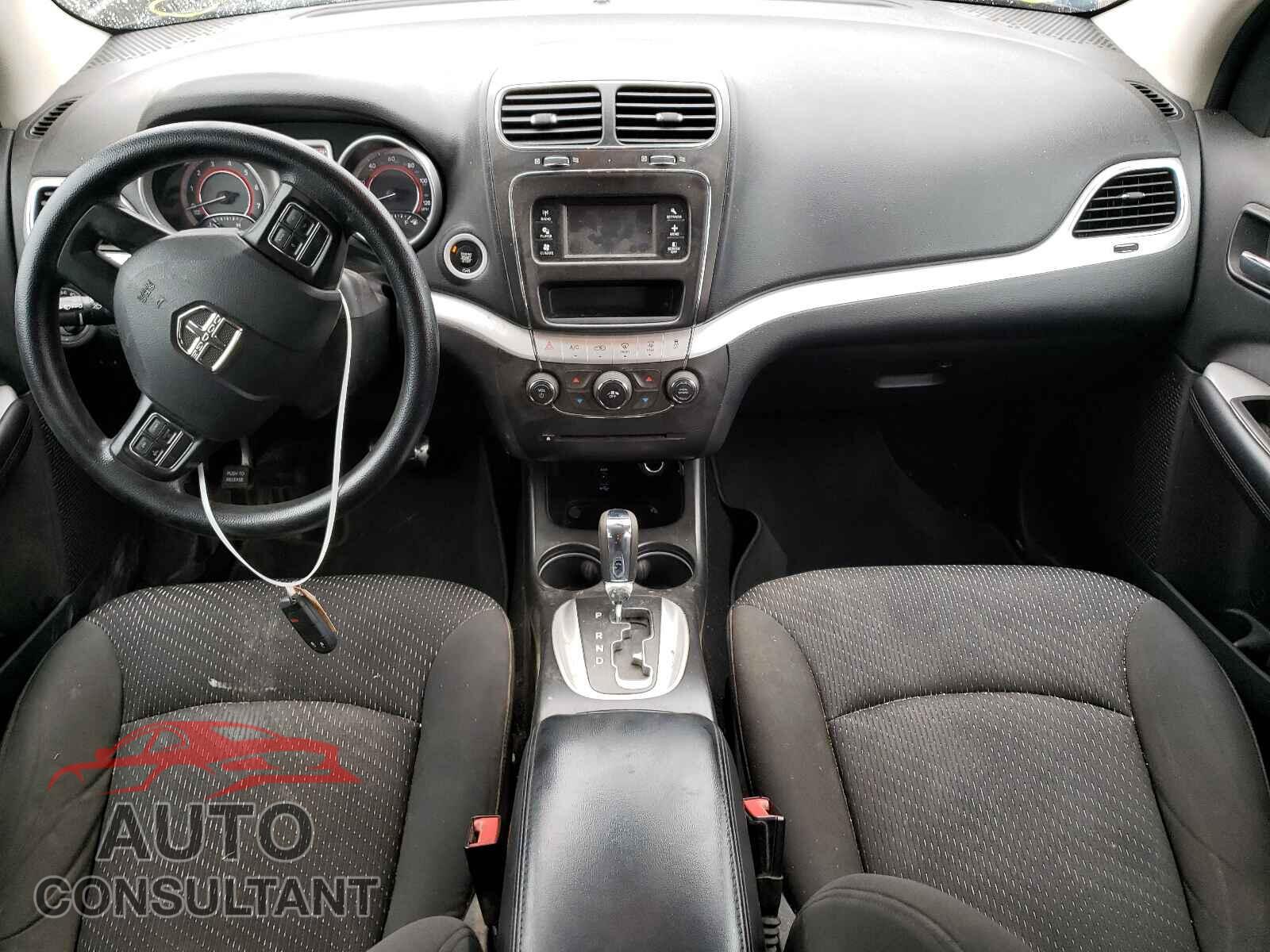 DODGE JOURNEY 2017 - 3C4PDCBB2HT511906