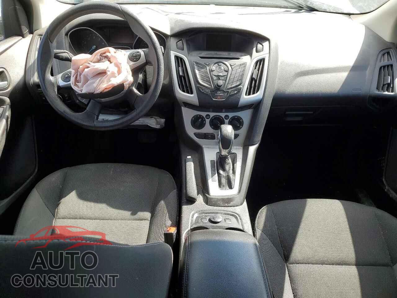 FORD FOCUS 2014 - 1FADP3F21EL214711