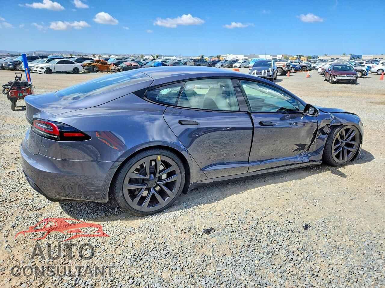 TESLA MODEL S 2023 - 5YJSA1E50PF517598