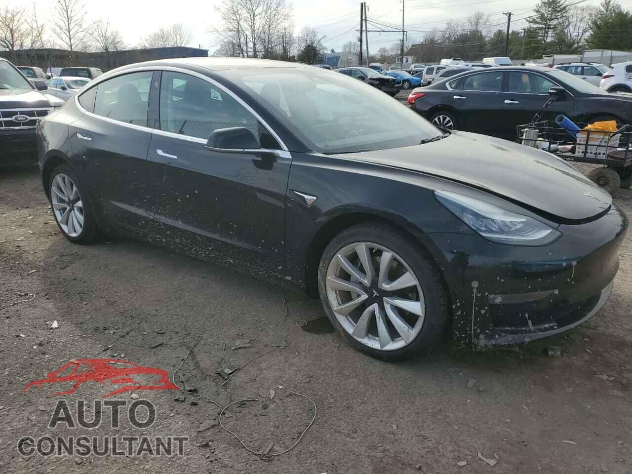 TESLA MODEL 3 2019 - 5YJ3E1EA9KF300338