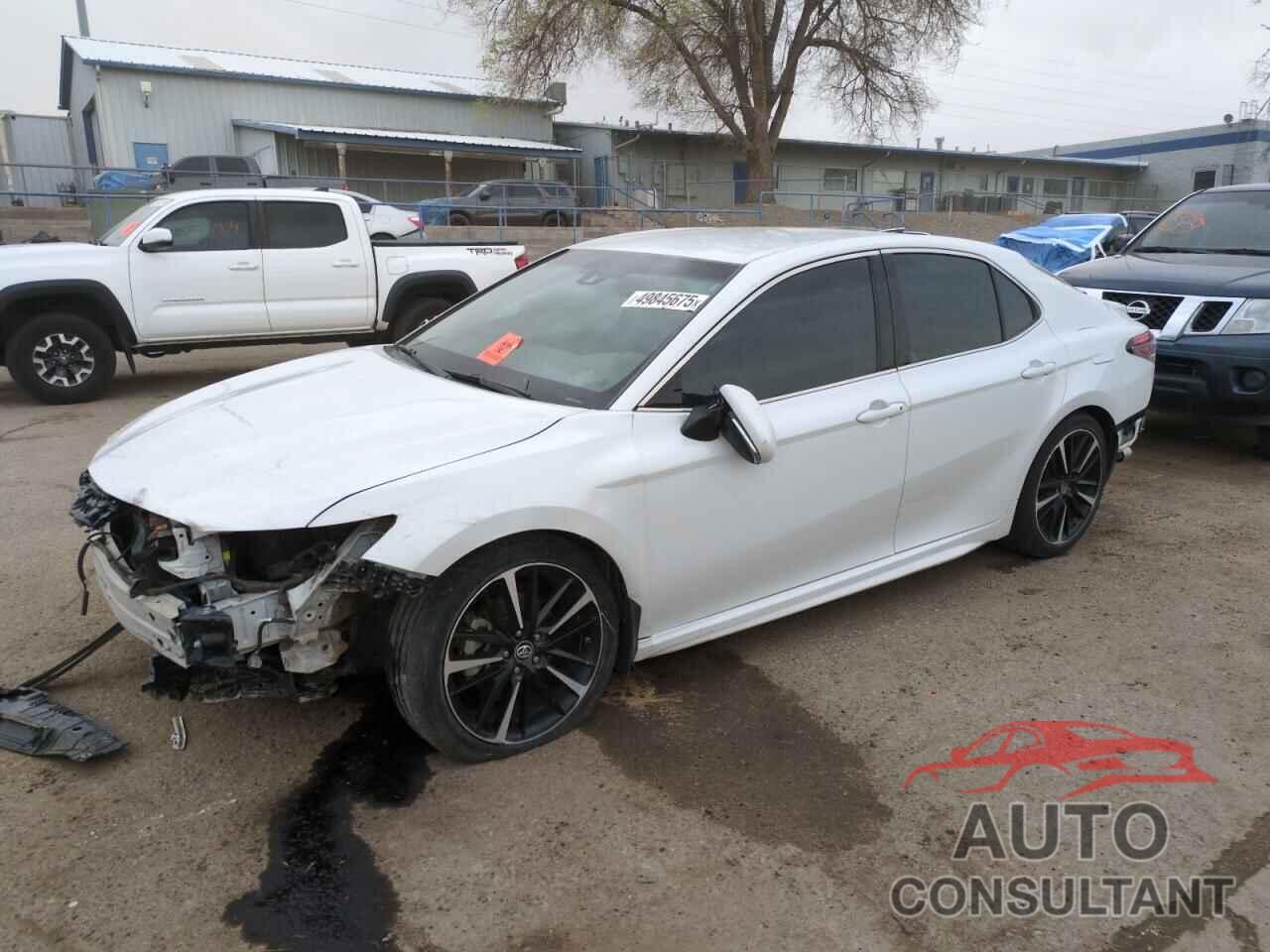 TOYOTA CAMRY 2018 - 4T1B61HK0JU011752