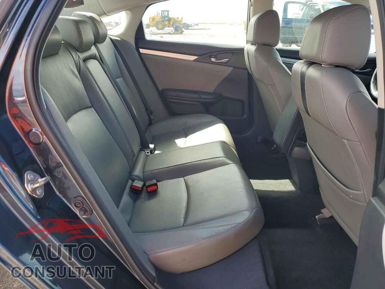 HONDA CIVIC 2017 - 19XFC1F71HE018375