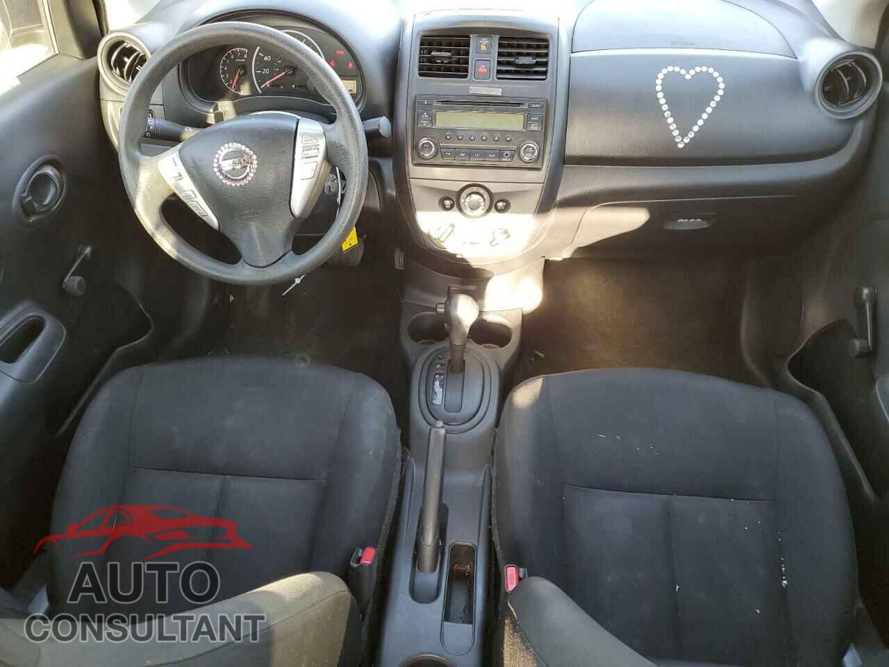 NISSAN VERSA 2017 - 3N1CN7AP6HL808566