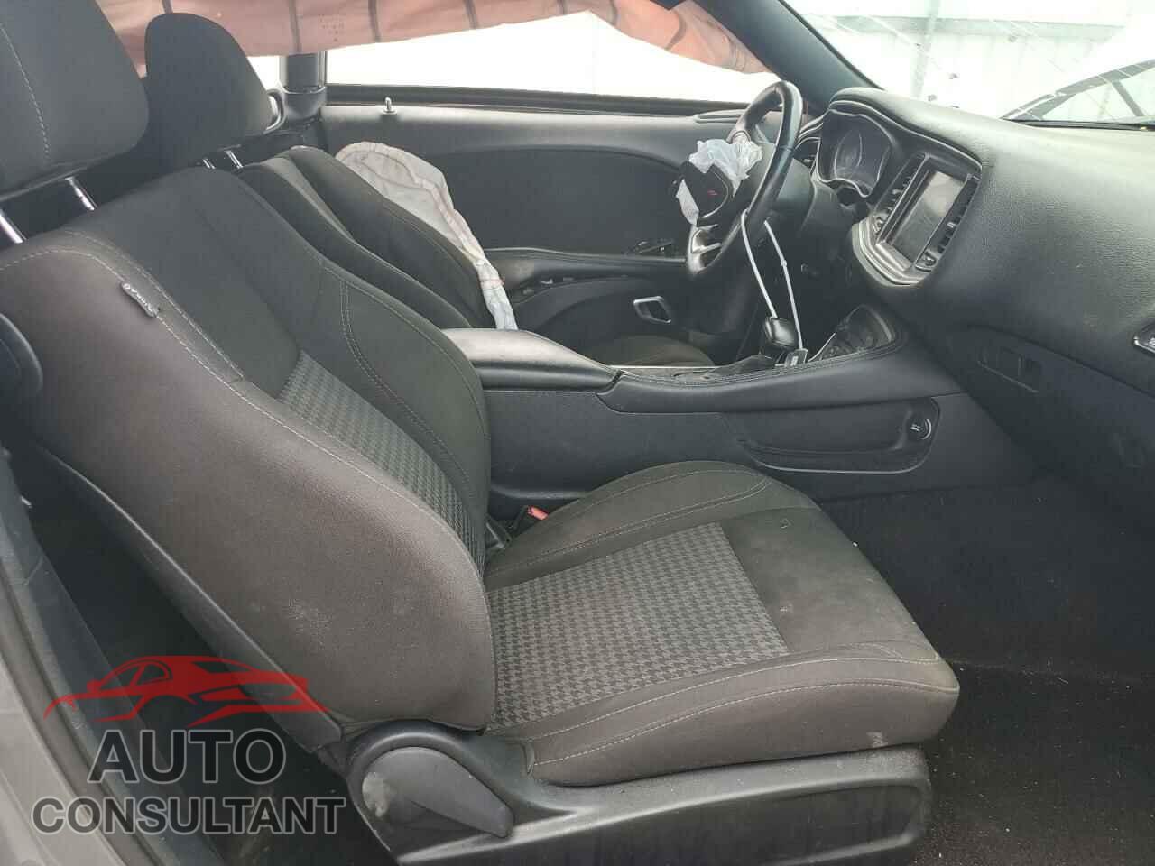 DODGE CHALLENGER 2018 - 2C3CDZAG8JH215323