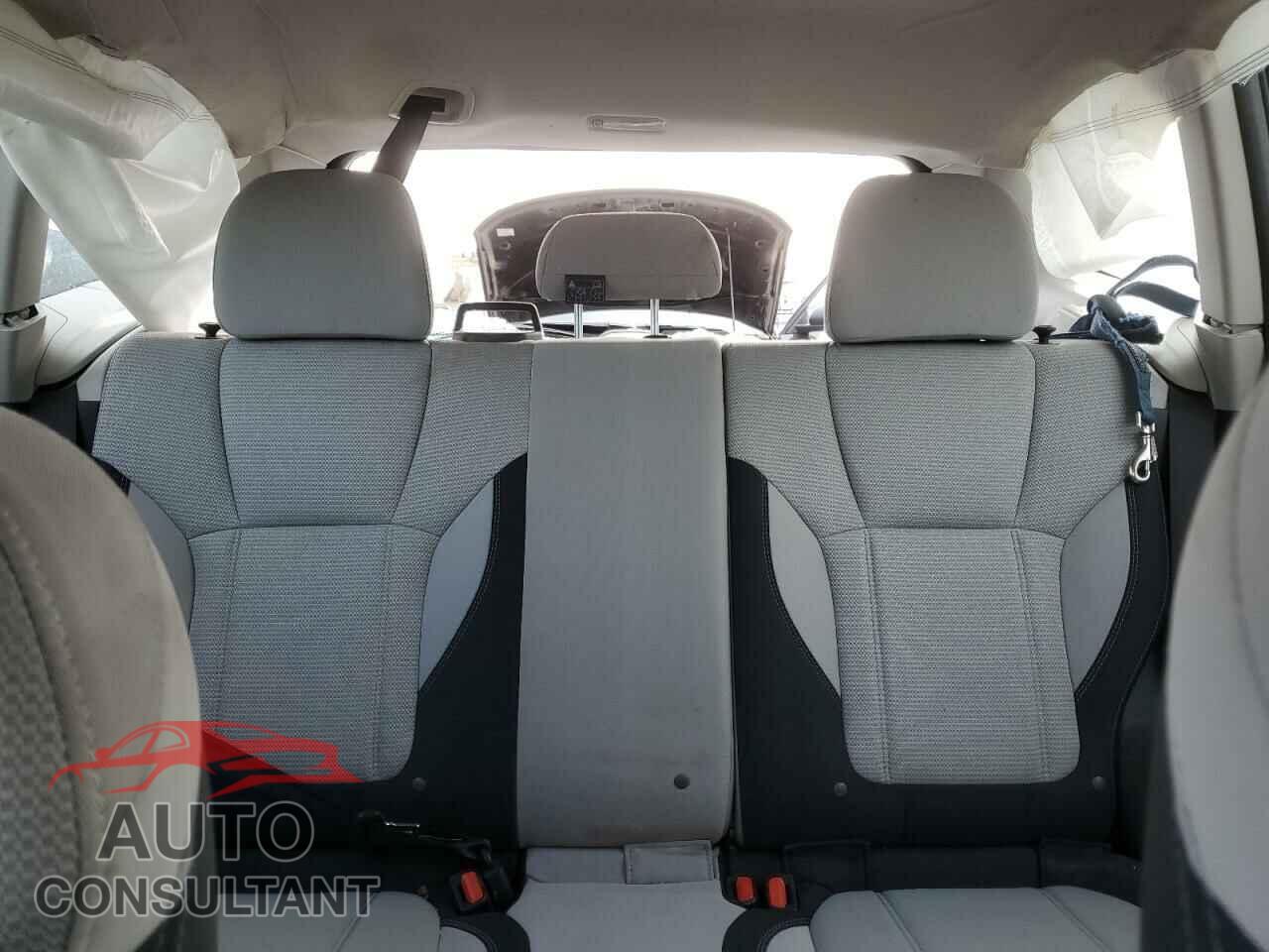 SUBARU FORESTER 2019 - JF2SKAAC1KH512700