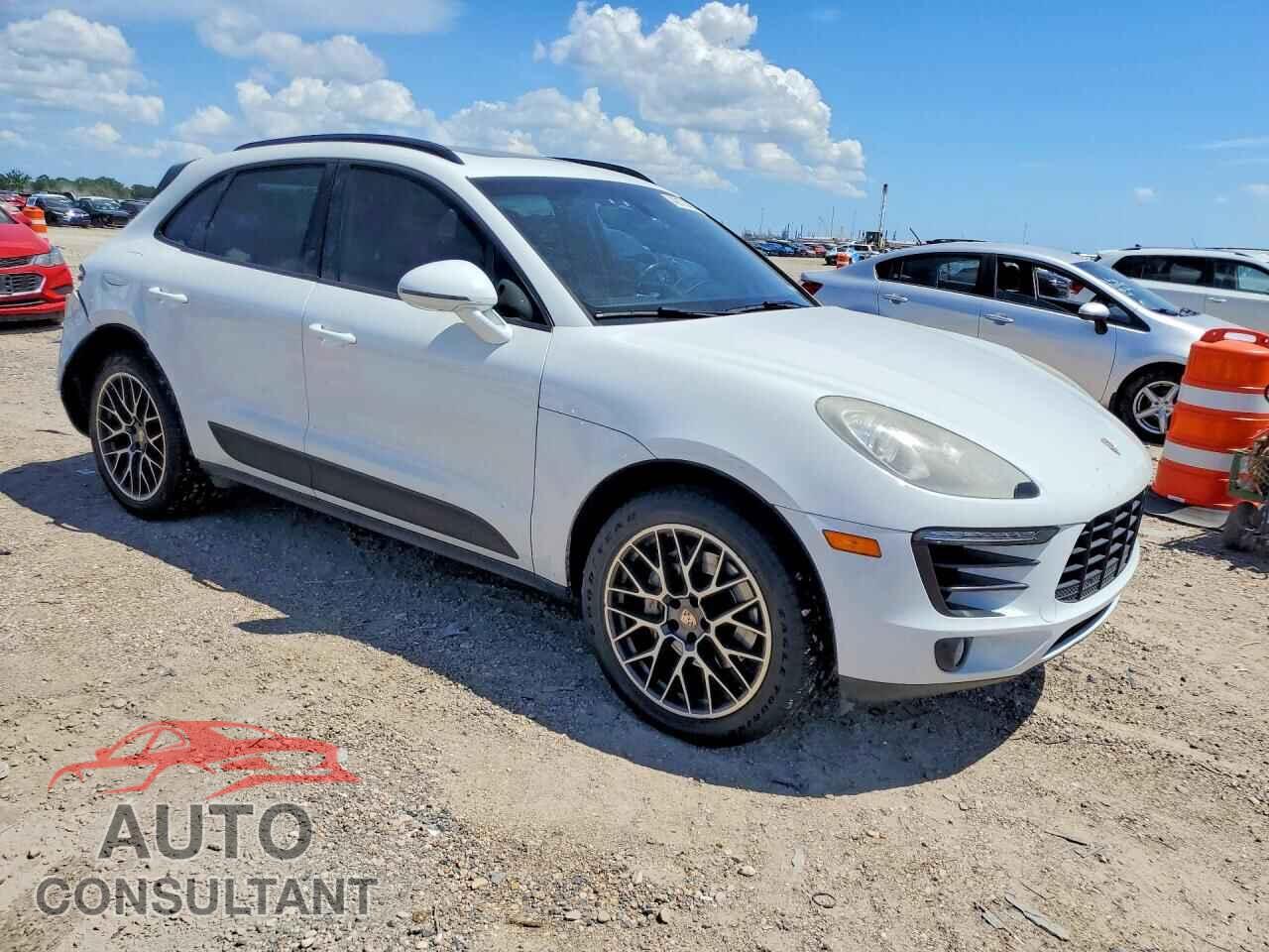 PORSCHE MACAN 2015 - WP1AB2A52FLB43431