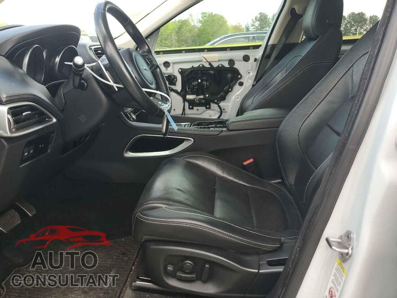 JAGUAR F-PACE 2017 - SADCM2BVXHA055278