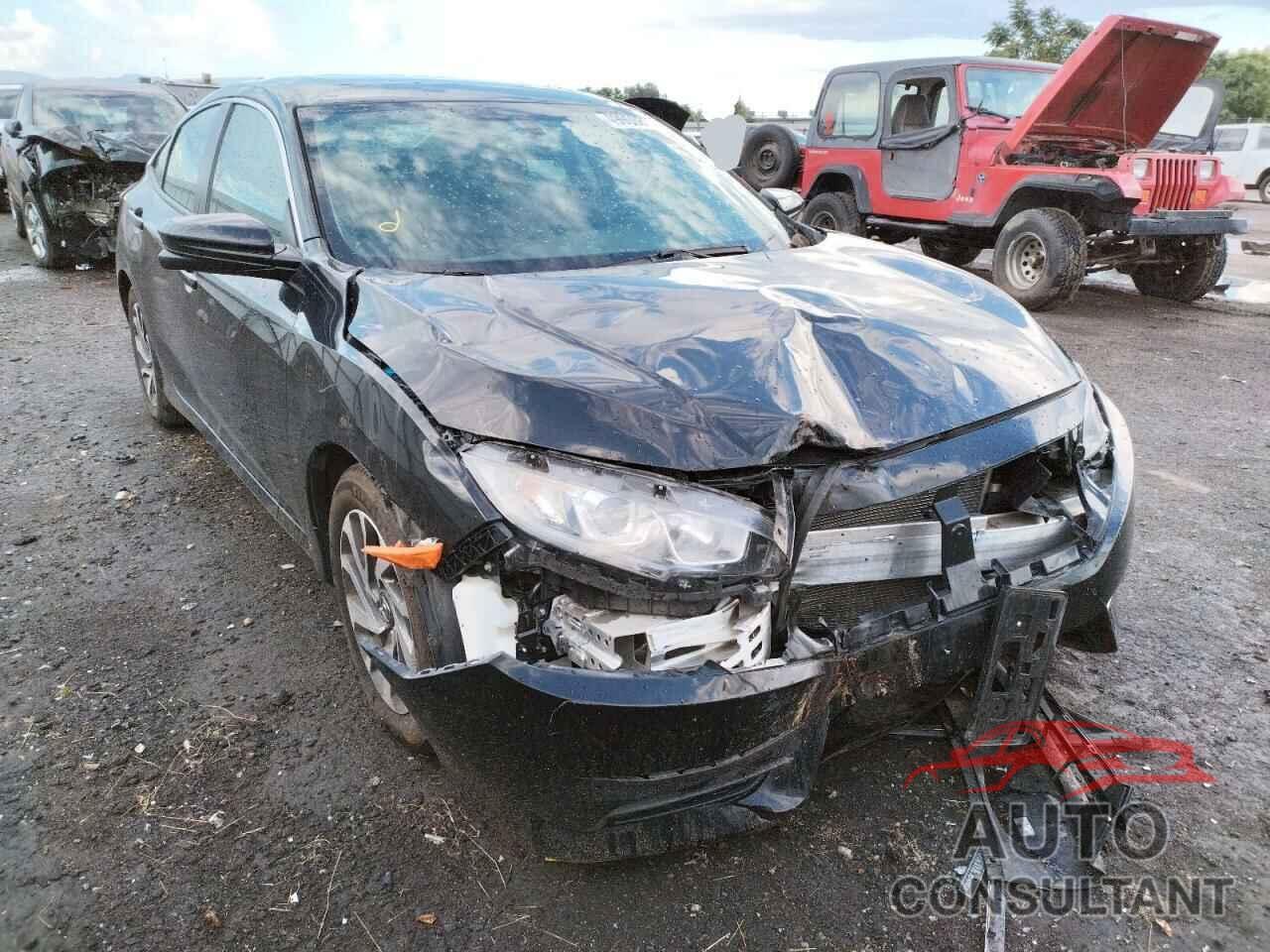 HONDA CIVIC 2018 - 19XFC2F78JE204751