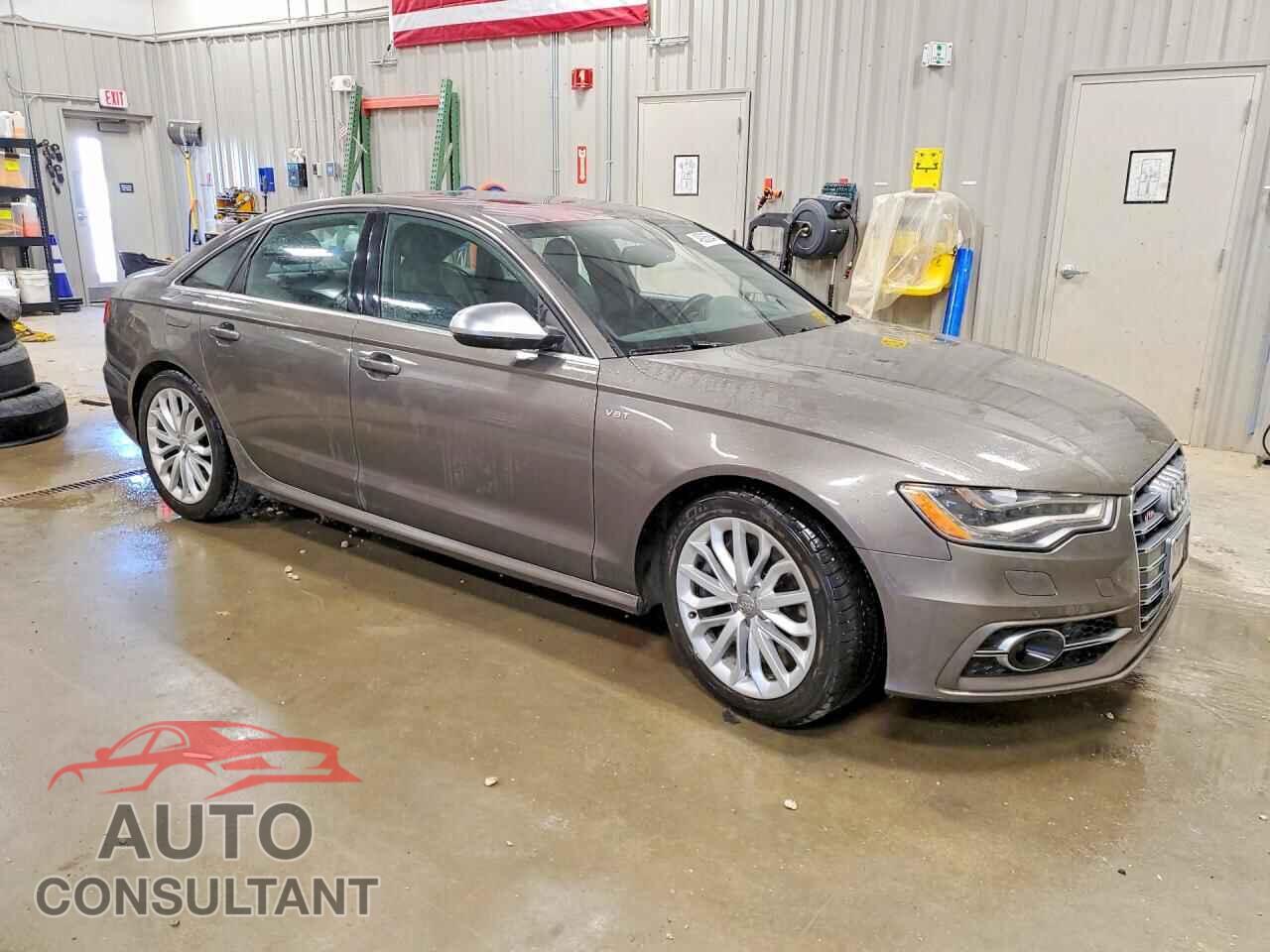 AUDI S6/RS6 2013 - WAUJ2BFC2DN103468