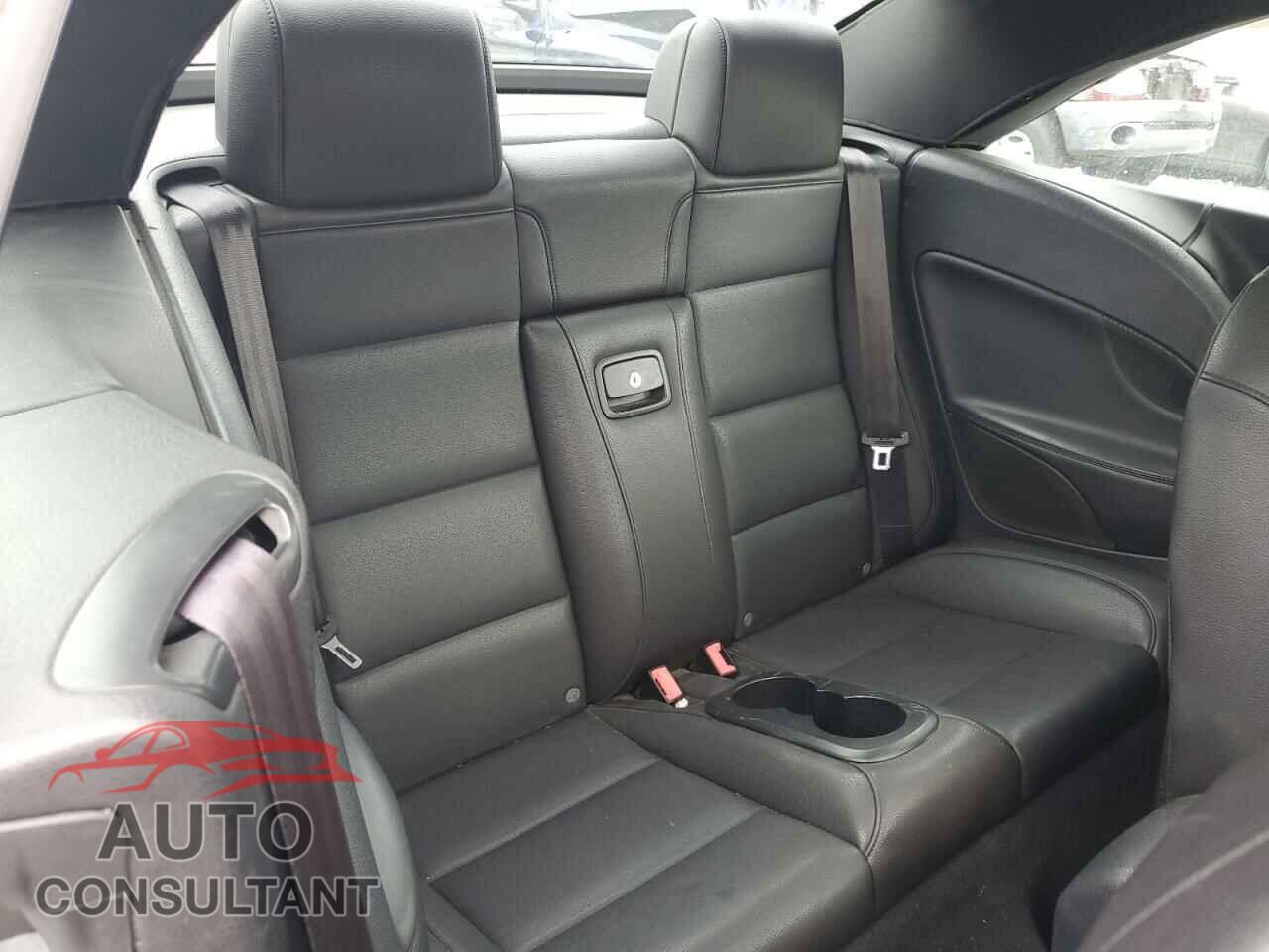 VOLKSWAGEN EOS 2013 - WVWBW8AH4DV001901
