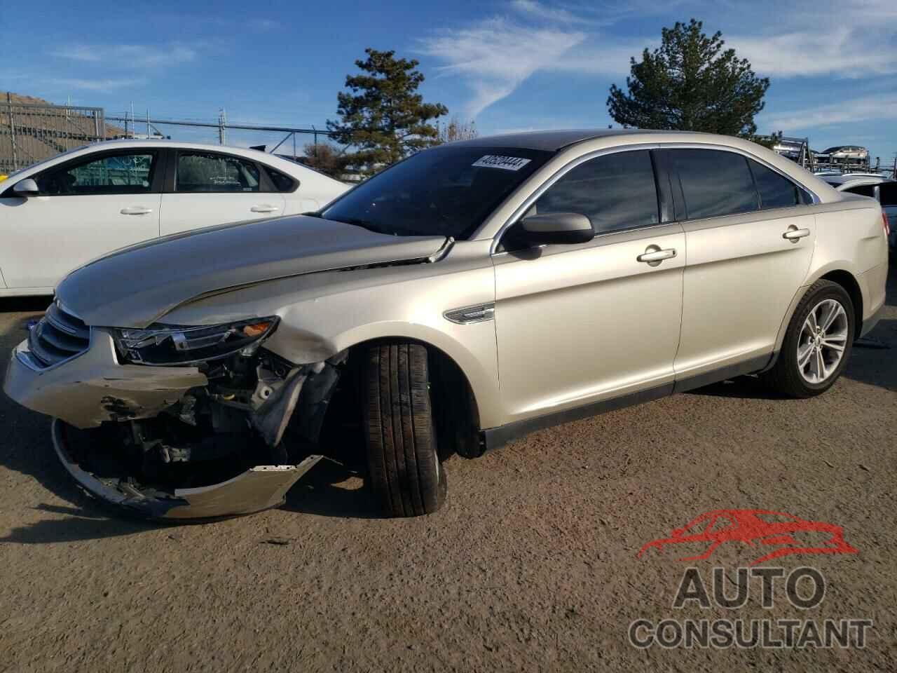 FORD TAURUS 2017 - 1FAHP2E86HG144556