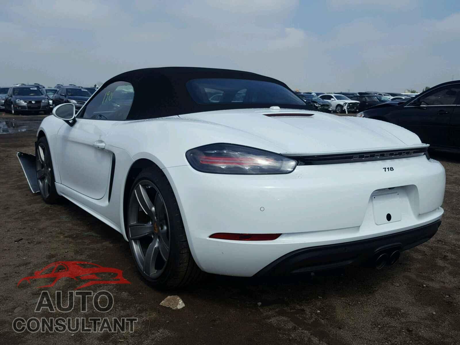 PORSCHE BOXSTER 2018 - WP0CB2A83JS228748