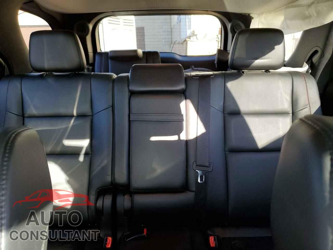 DODGE DURANGO 2018 - 1C4RDJDG4JC304988