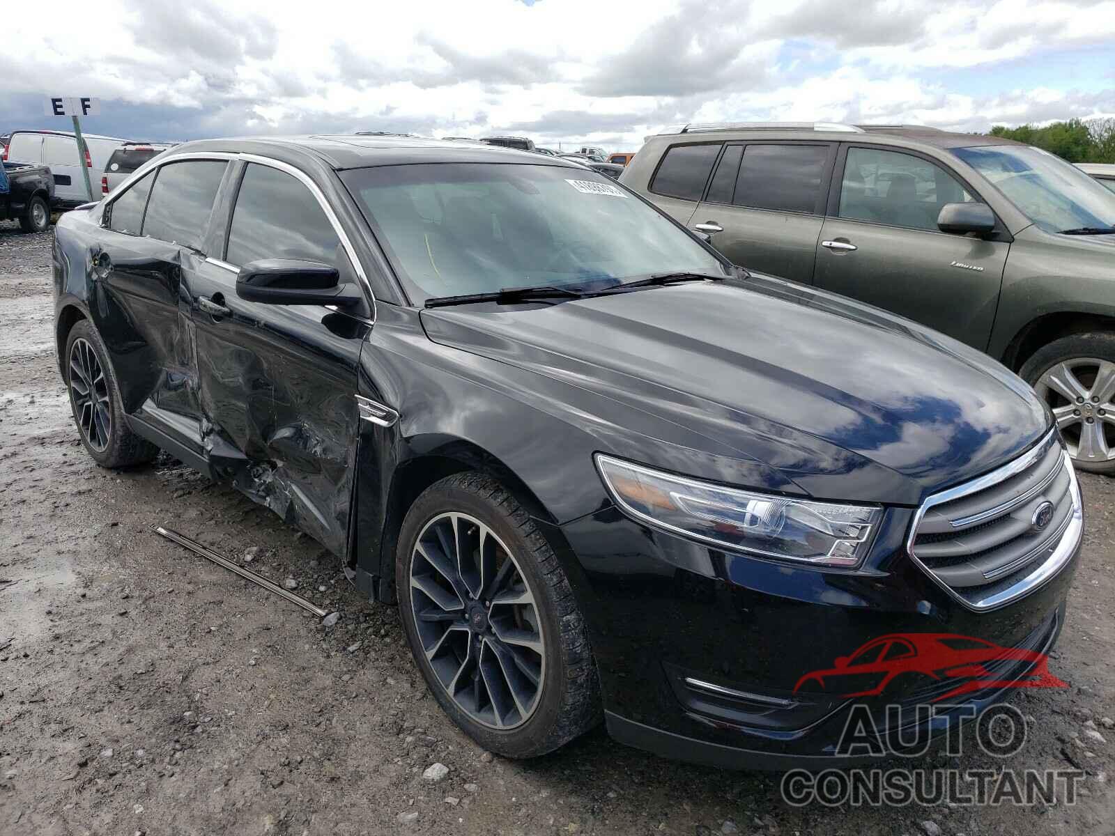 FORD TAURUS 2018 - 1FAHP2E8XJG105409