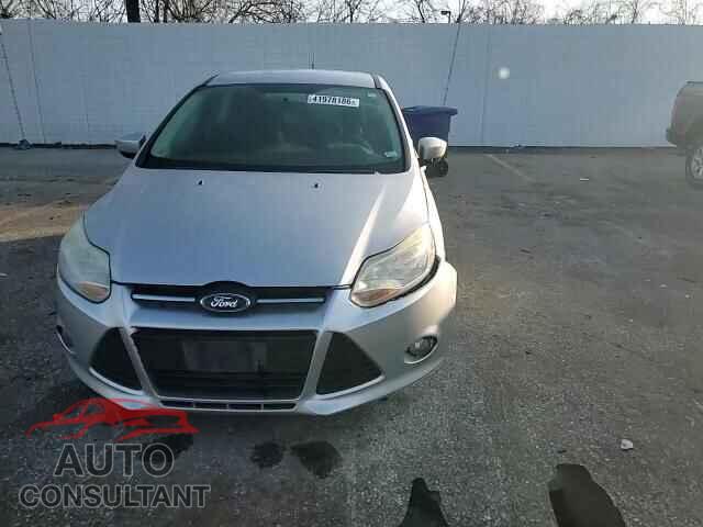 FORD FOCUS 2012 - 1FAHP3K2XCL236095