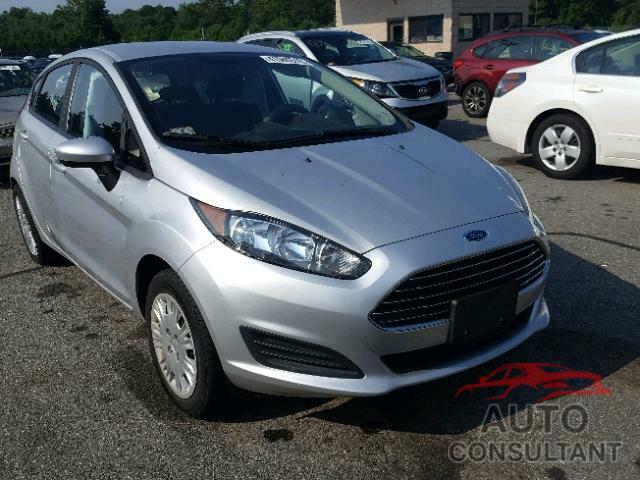 FORD FIESTA 2015 - 3FADP4TJ4FM127192