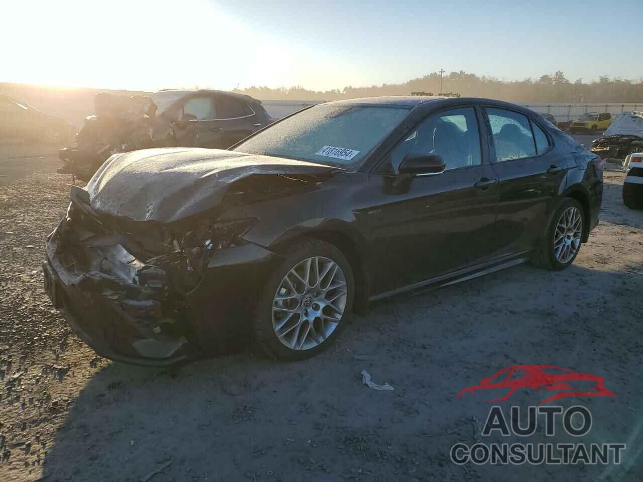 TOYOTA CAMRY 2022 - 4T1G11BK5NU069584