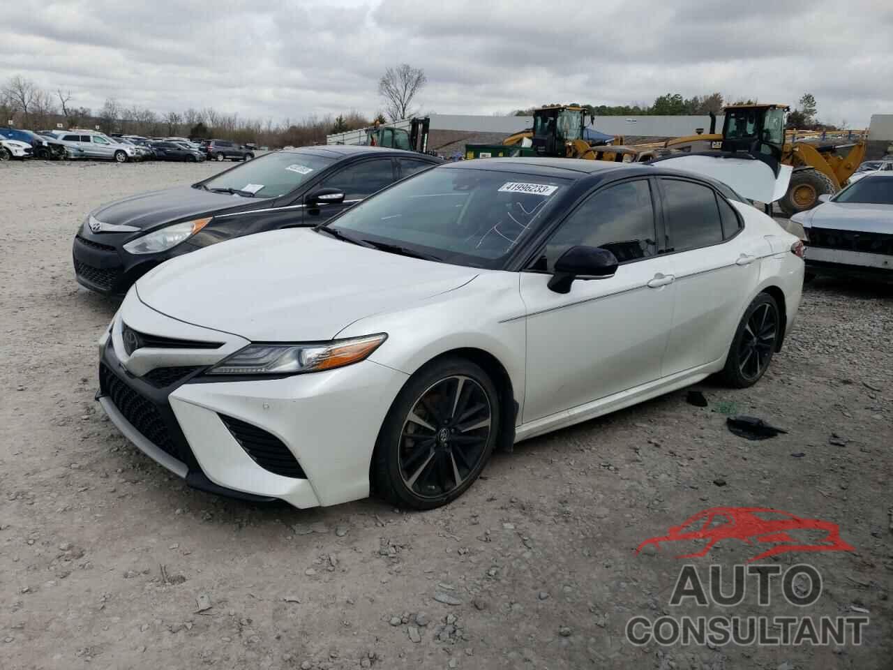 TOYOTA CAMRY 2019 - 4T1B61HK0KU275233