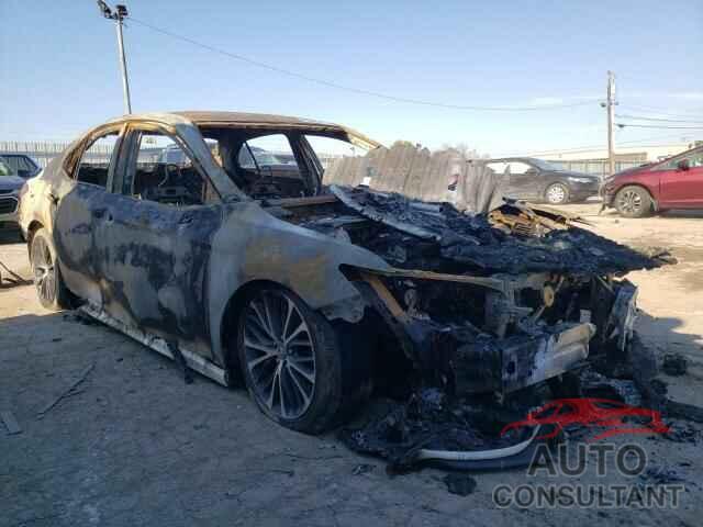 TOYOTA CAMRY 2018 - 4T1B11HKXJU036172