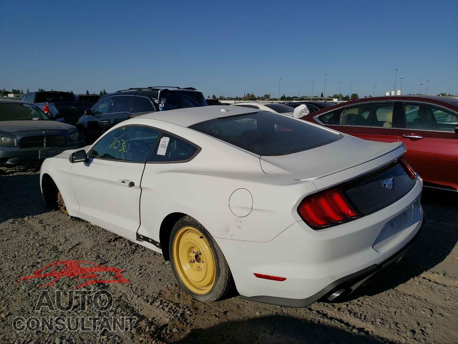 FORD MUSTANG 2020 - 1FA6P8TH2L5137167
