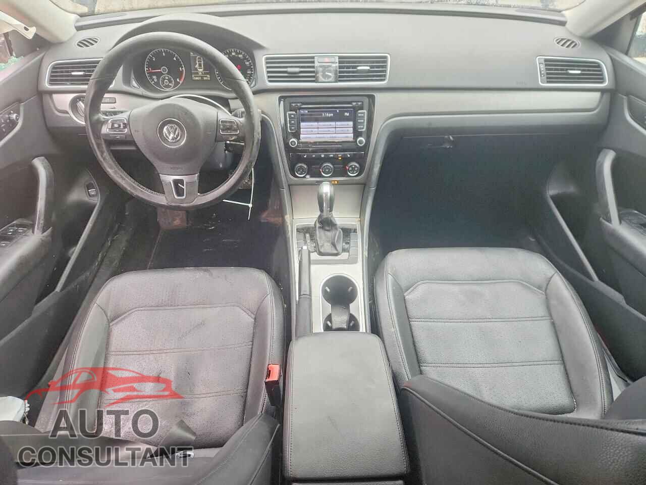 VOLKSWAGEN PASSAT 2014 - 1VWBN7A36EC096487
