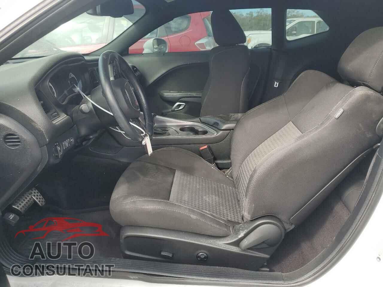 DODGE CHALLENGER 2018 - 2C3CDZBT6JH204400
