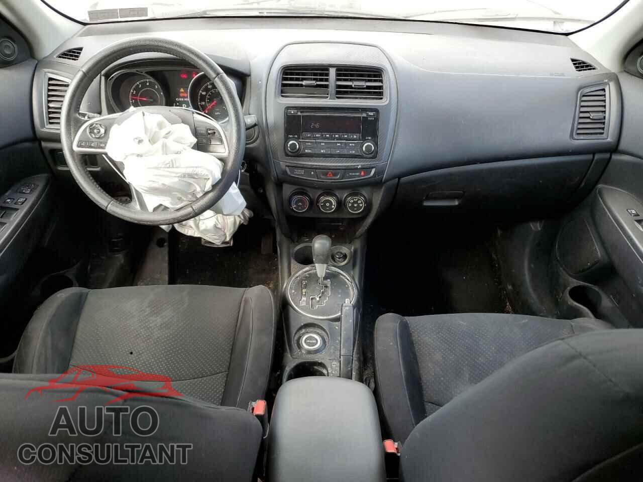 MITSUBISHI OUTLANDER 2015 - 4A4AR3AW9FE028298