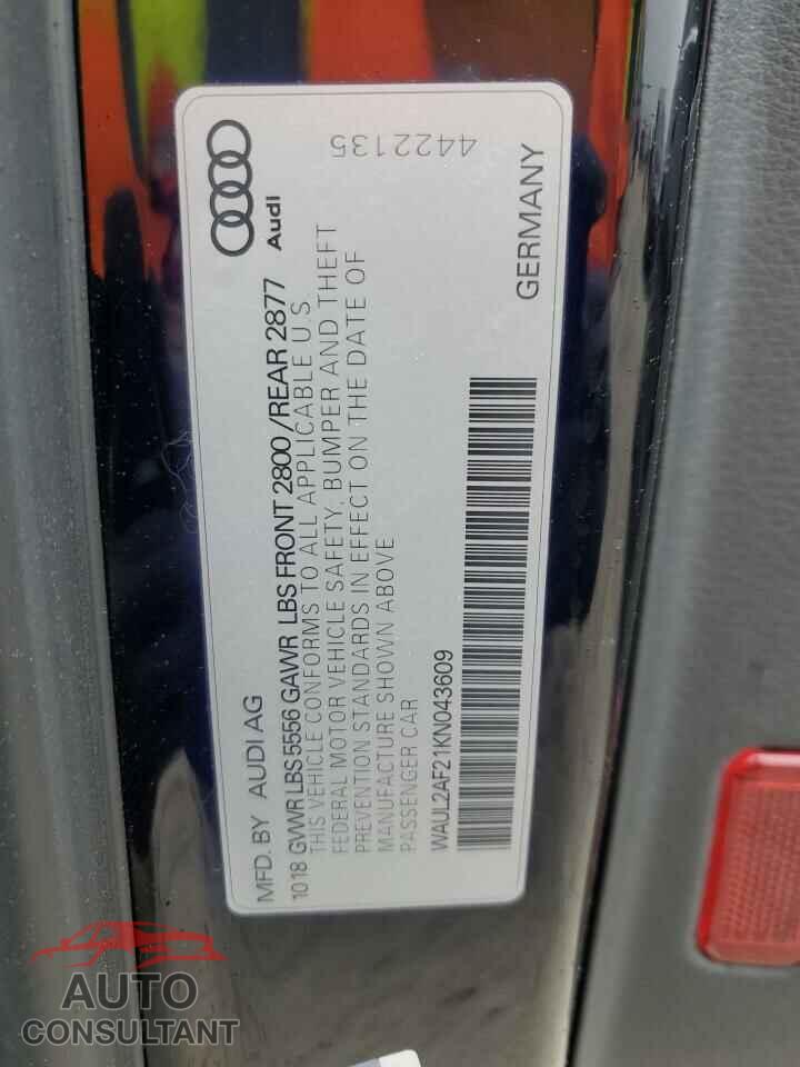 AUDI A6 2019 - WAUL2AF21KN043609