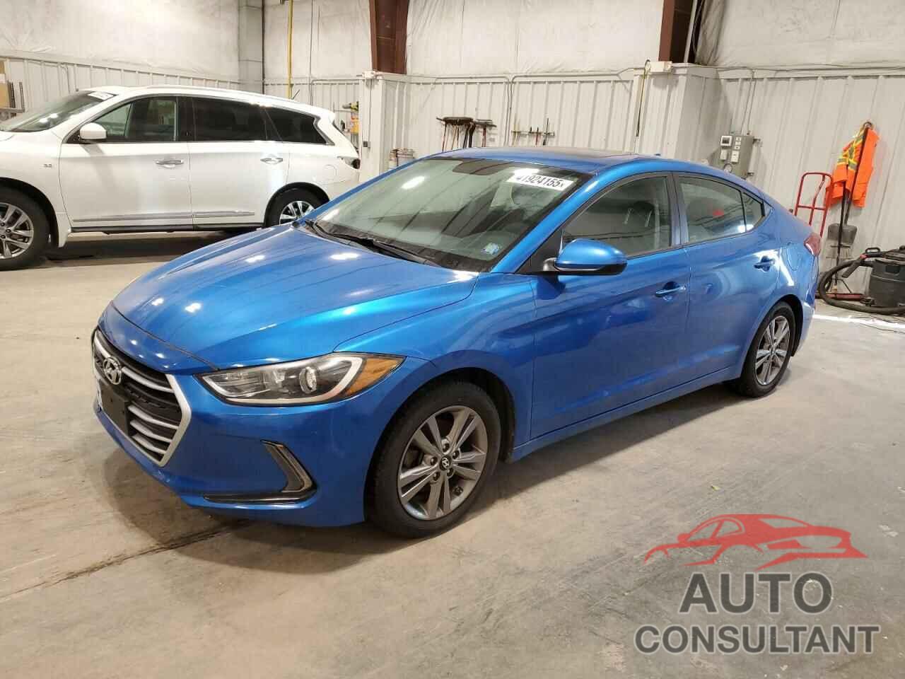 HYUNDAI ELANTRA 2017 - KMHD84LF1HU428032
