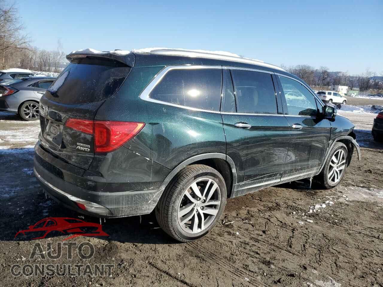 HONDA PILOT 2018 - 5FNYF6H97JB031336