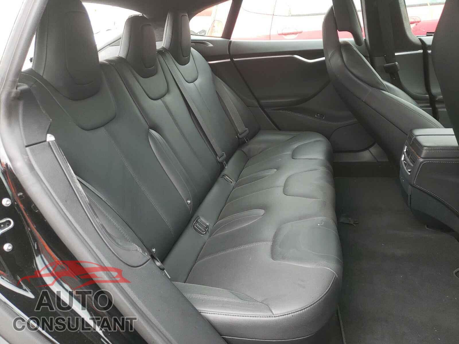 TESLA MODEL S 2017 - 5YJSA1E24HF194714