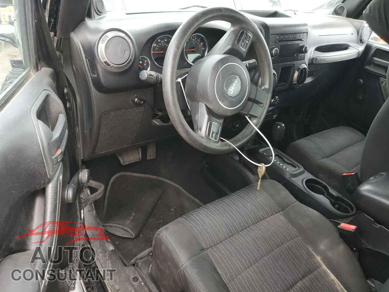 JEEP WRANGLER 2011 - 1J4AA2D15BL596332
