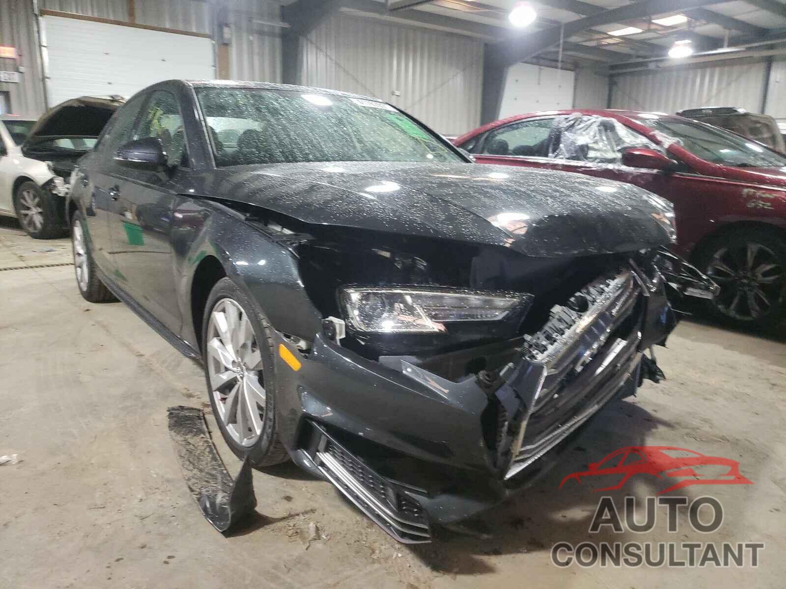 AUDI A4 2018 - WAUDNAF4XJA040615